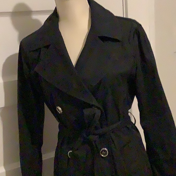 St John sport trench coat includes a  black bag .. - Picture 2 of 11
